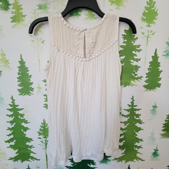 Anthropologie Cream Pleated Blouse with Bib Collar - Picture 2 of 10